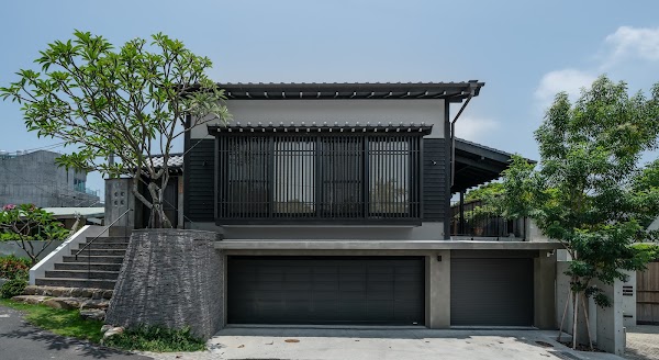 餘光