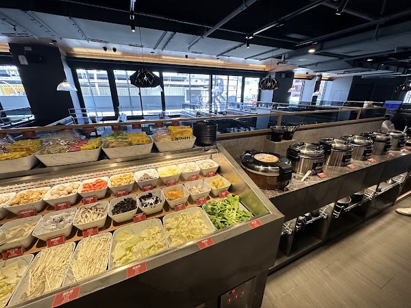 新馬辣經典麻辣鍋-高雄富國店