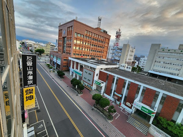 友愛山序漫旅Yoai Mountain Roam Hotel(台東縣合法旅館101號)