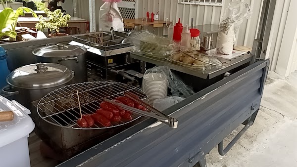 發發哥黑輪攤