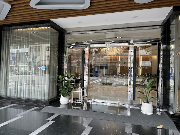 好地方飯店六合館Royal fine hotel