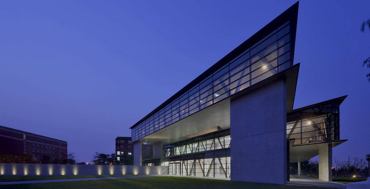 亞洲大學現代美術館